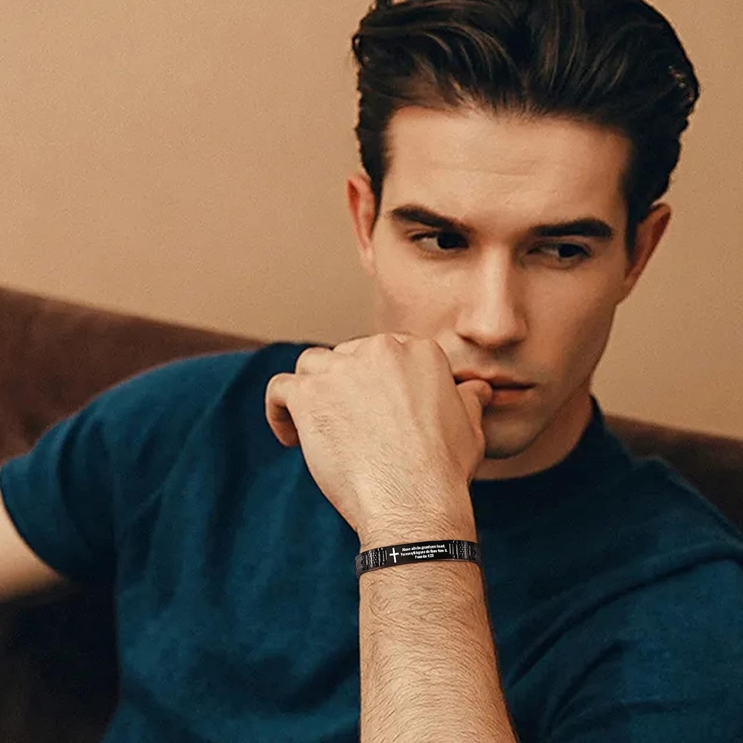 Stainless Steel Religous Scripture Quote Faith Christian Bible Verse Inspirational Cross Carbon Fiber Link Bracelet for Men