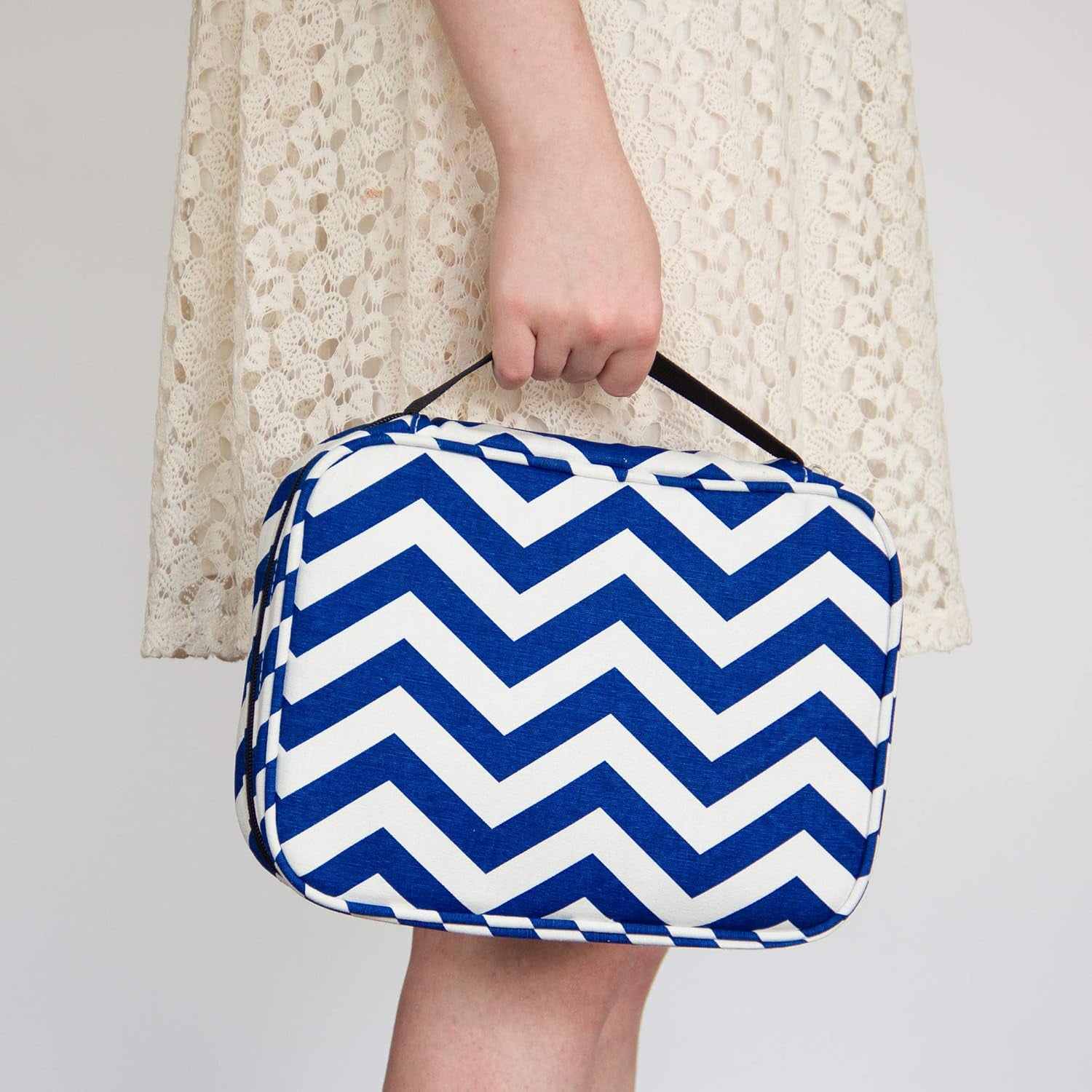 Premium Canvas Compact Bible Cover with Carrying Handle, Book Protector with Pockets Colorful Chevron Bible Case with Zipper and Pen Holder for Women, Girls, Ladies (Navy Chevron)